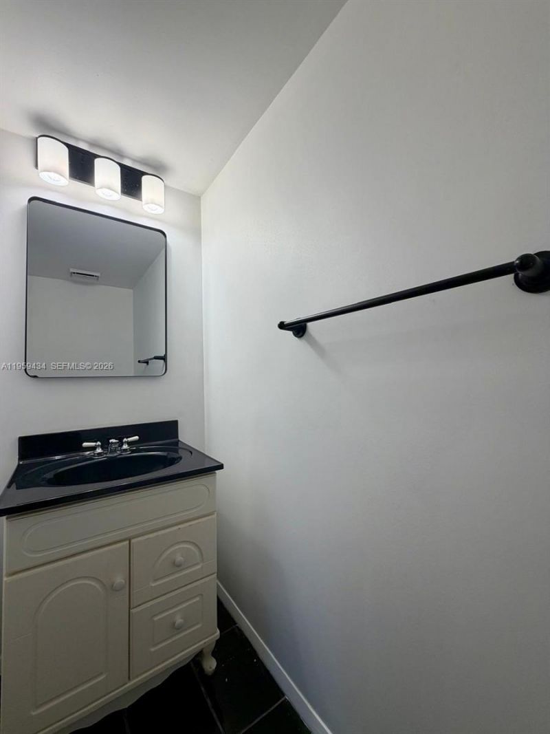 15832 SW 91st Ct, Unit B, Palmetto Bay, FL 33157 Photo