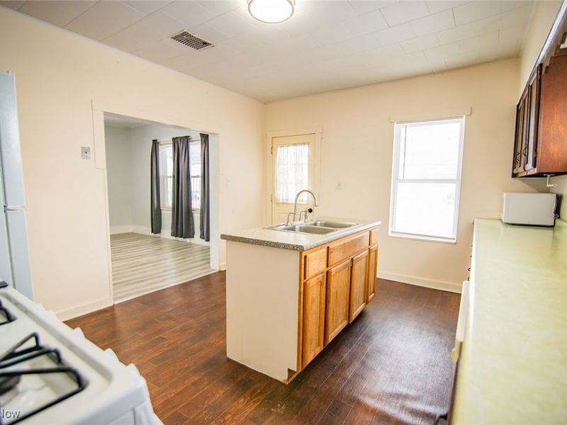 216 Blennerhassett Avenue, Belpre, OH 45714 Photo 15