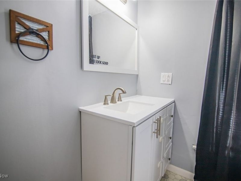 216 Blennerhassett Avenue, Belpre, OH 45714 Photo 25