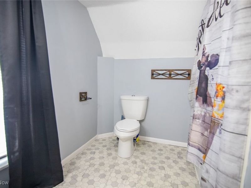 216 Blennerhassett Avenue, Belpre, OH 45714 Photo 26