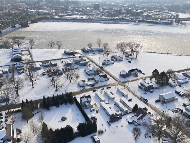 216 Blennerhassett Avenue, Belpre, OH 45714 Photo 6