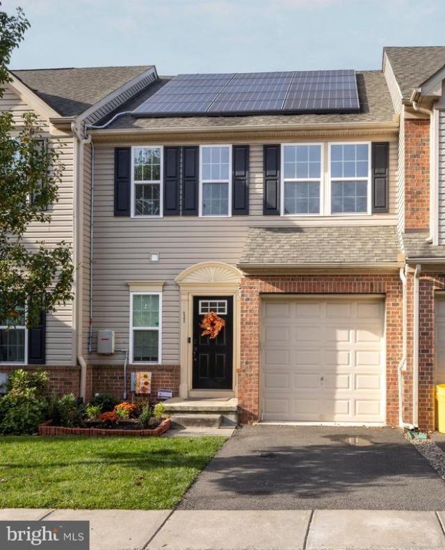 11 Panfili Lane, Hamilton, NJ 08610 Main Photo