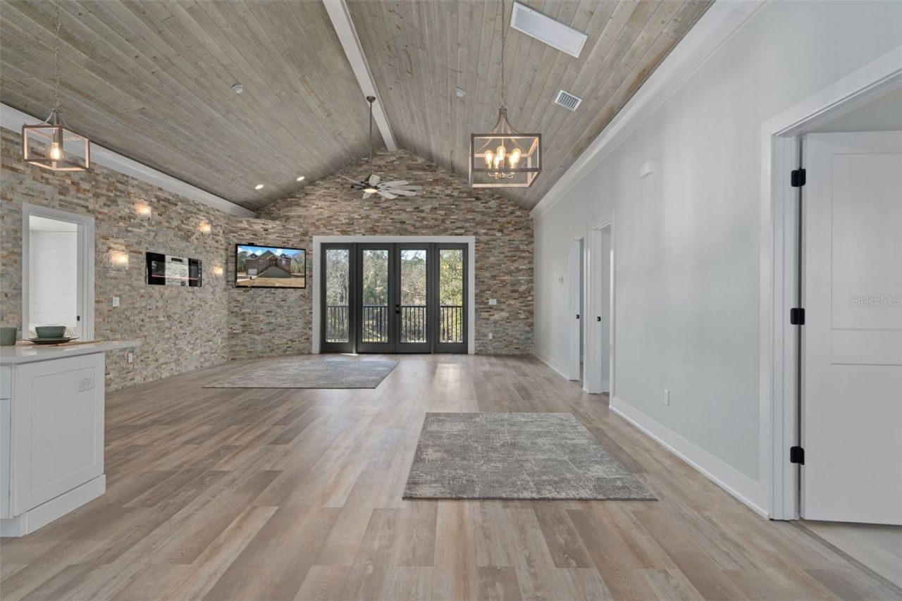 7235 N Canal Street, Webster, FL 33597 Photo