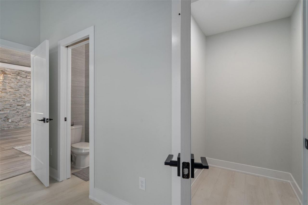 7235 N Canal Street, Webster, FL 33597 Photo