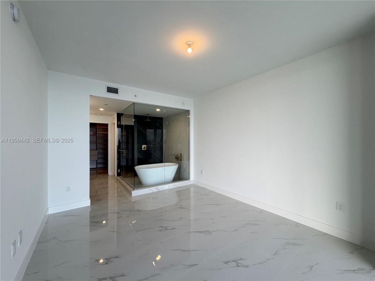 700 NE 24, Unit 3503, Miami, FL 33137 Photo