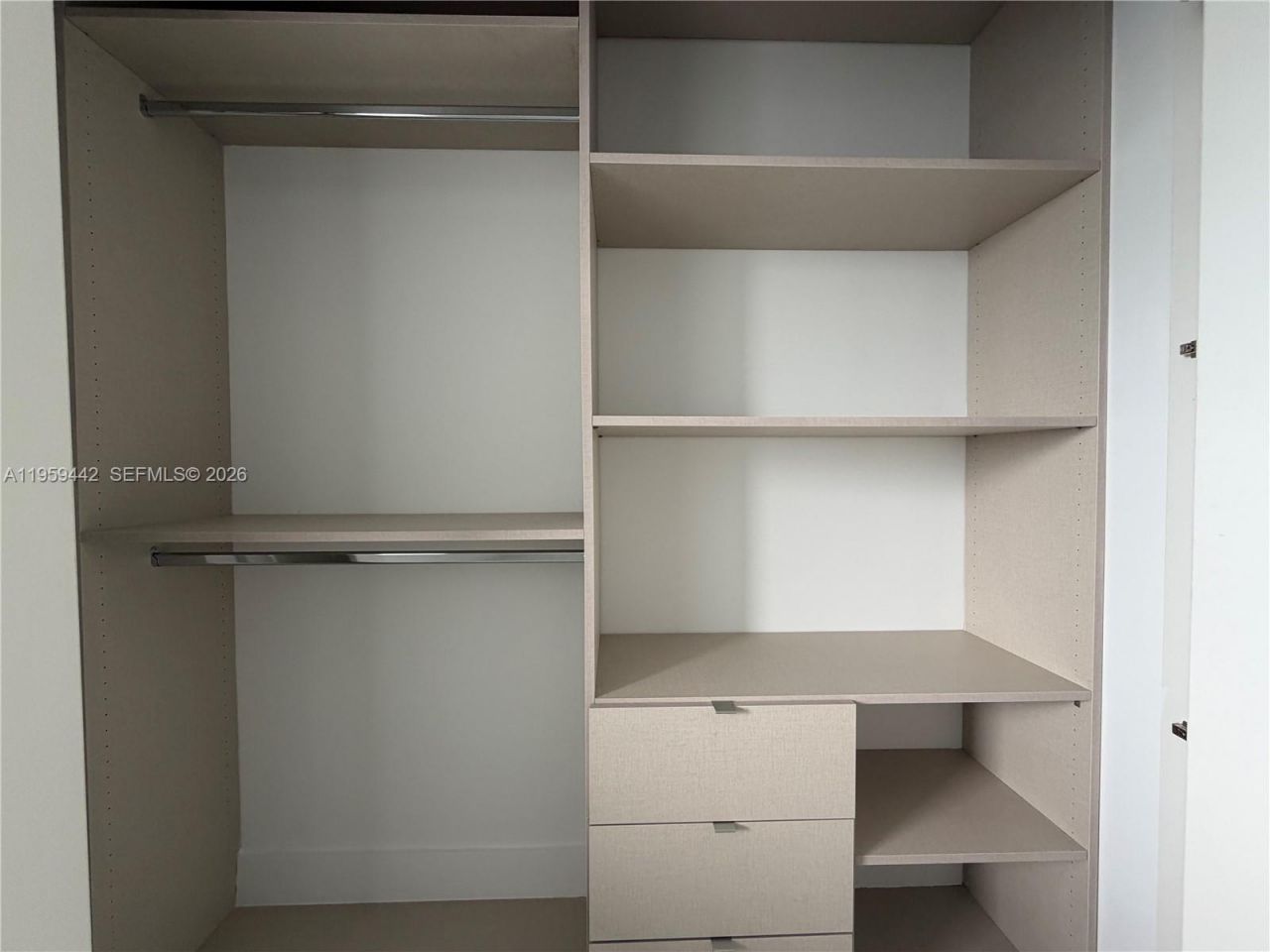 700 NE 24, Unit 3503, Miami, FL 33137 Photo