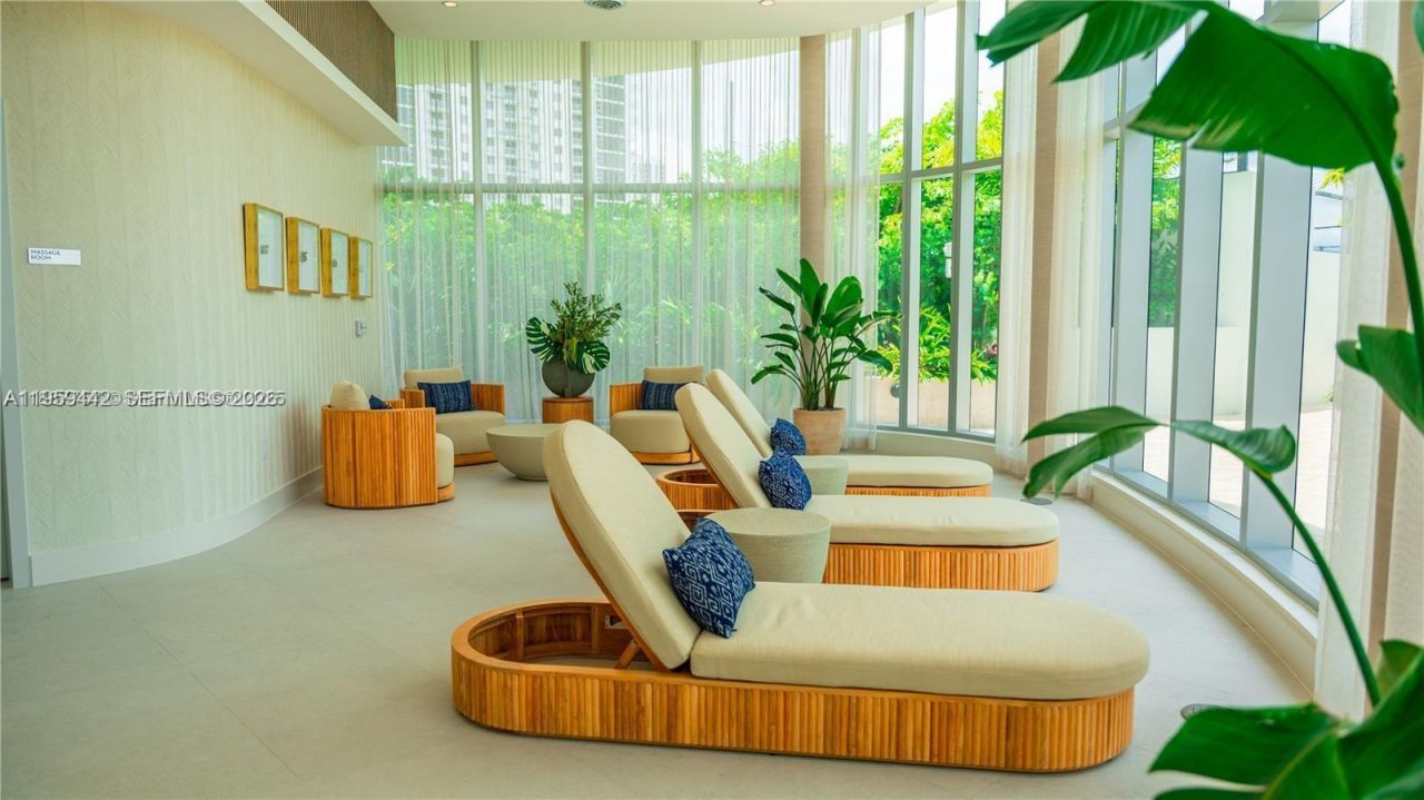 700 NE 24, Unit 3503, Miami, FL 33137 Photo