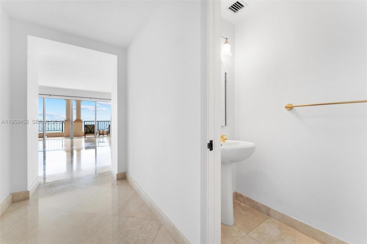 7600 N Fisher Island Dr, Unit 7662, Miami Beach, FL 33109 Photo
