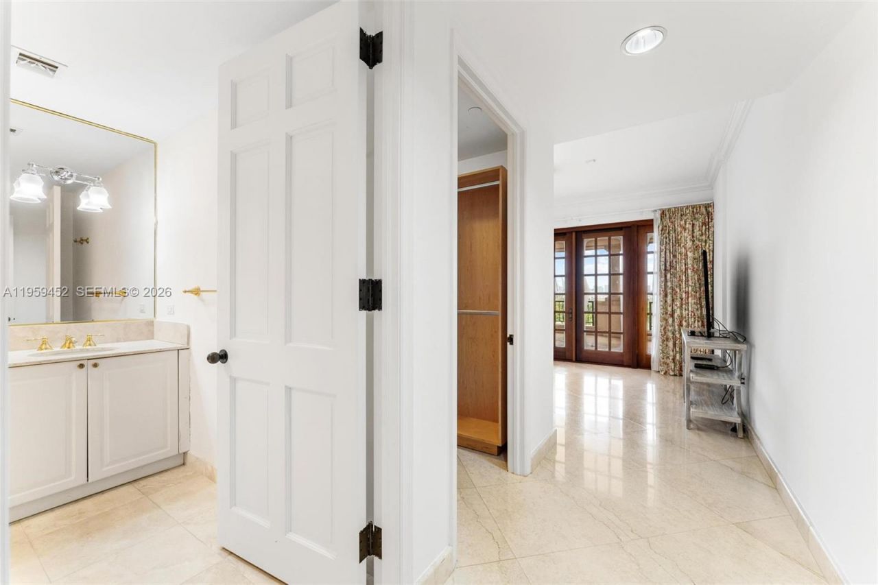 7600 N Fisher Island Dr, Unit 7662, Miami Beach, FL 33109 Photo