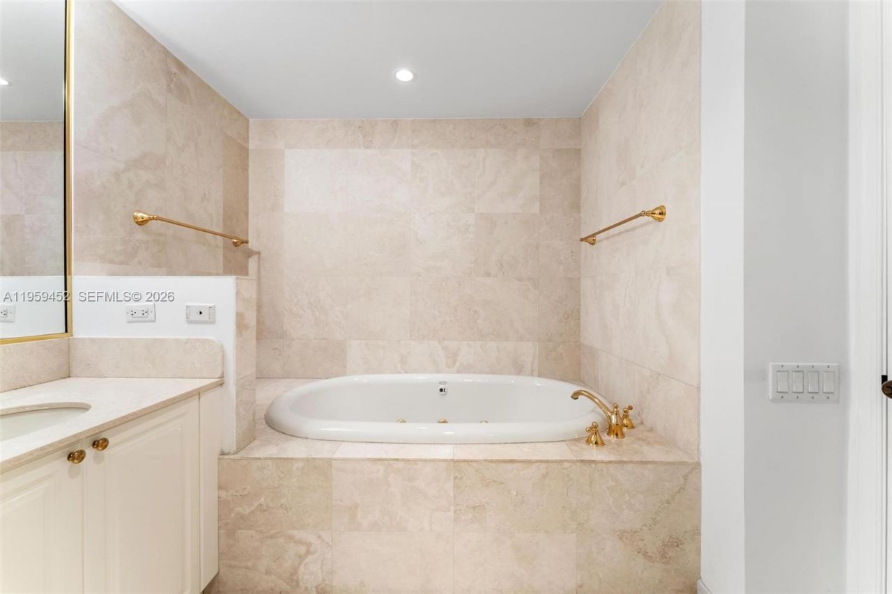 7600 N Fisher Island Dr, Unit 7662, Miami Beach, FL 33109 Photo