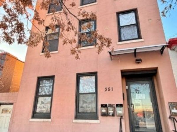 351 Mulberry St, Newark, NJ 07102