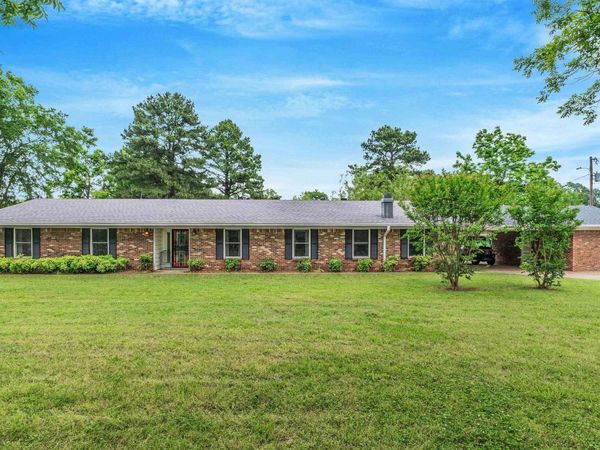 15925 Willits Road, North Little Rock, AR 72117