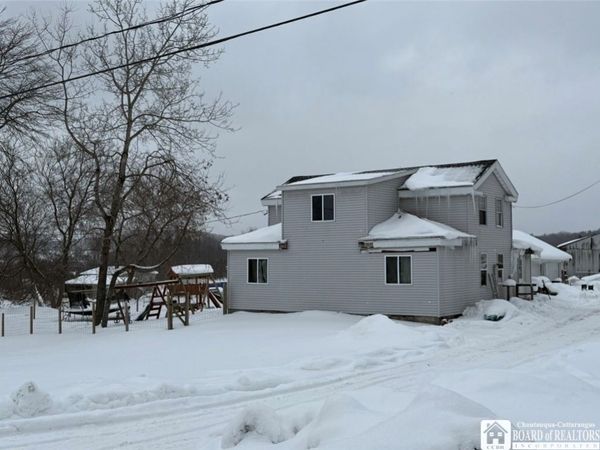 2562 East Rd, Sinclairville, NY 14782