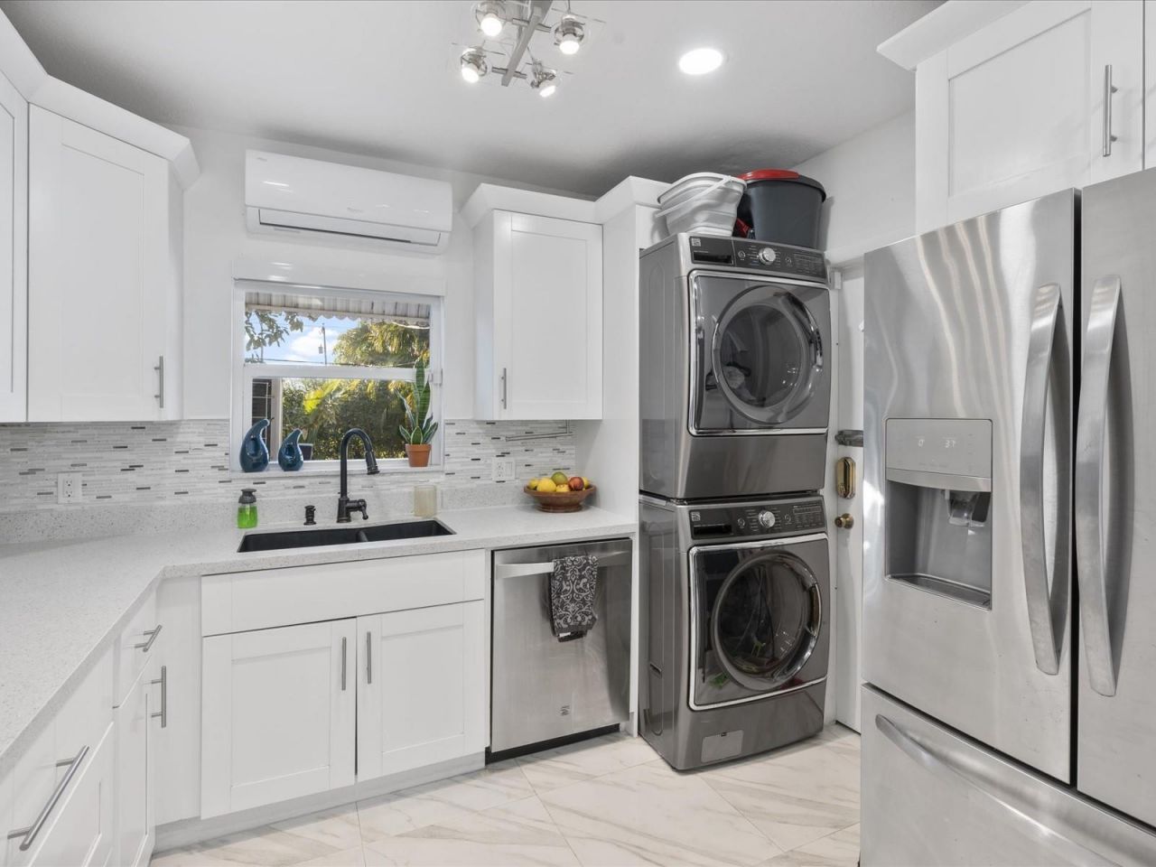 9232 Harding Avenue, Surfside, FL 33154 Photo