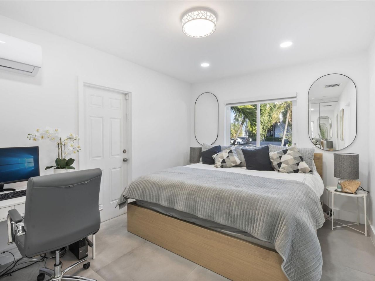 9232 Harding Avenue, Surfside, FL 33154 Photo