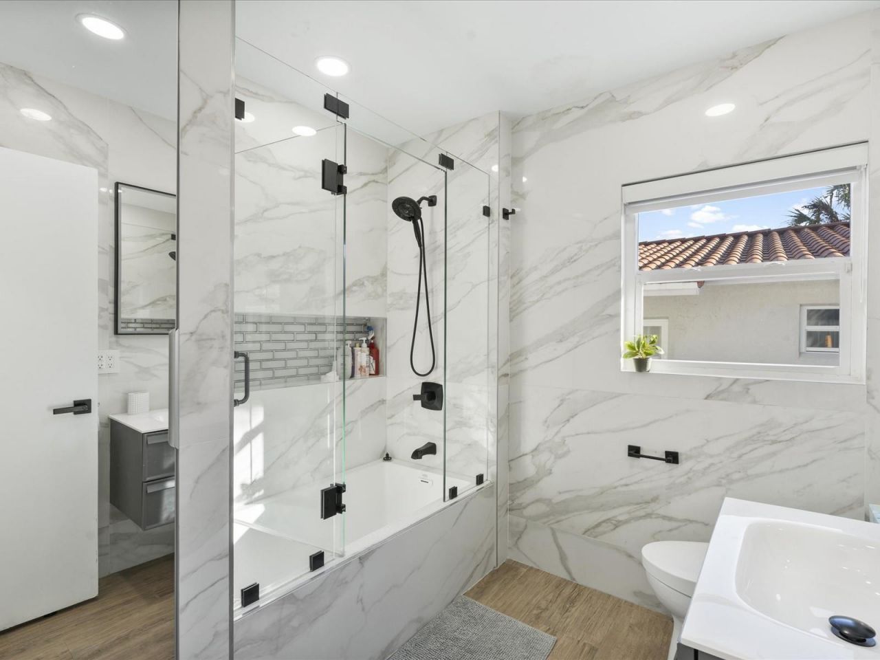 9232 Harding Avenue, Surfside, FL 33154 Photo