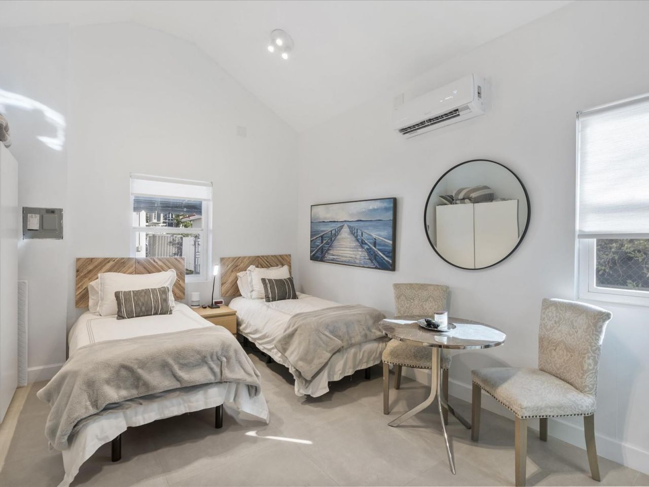 9232 Harding Avenue, Surfside, FL 33154 Photo