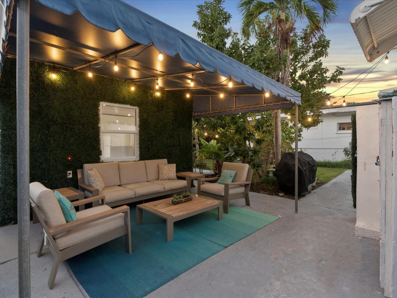 9232 Harding Avenue, Surfside, FL 33154 Photo