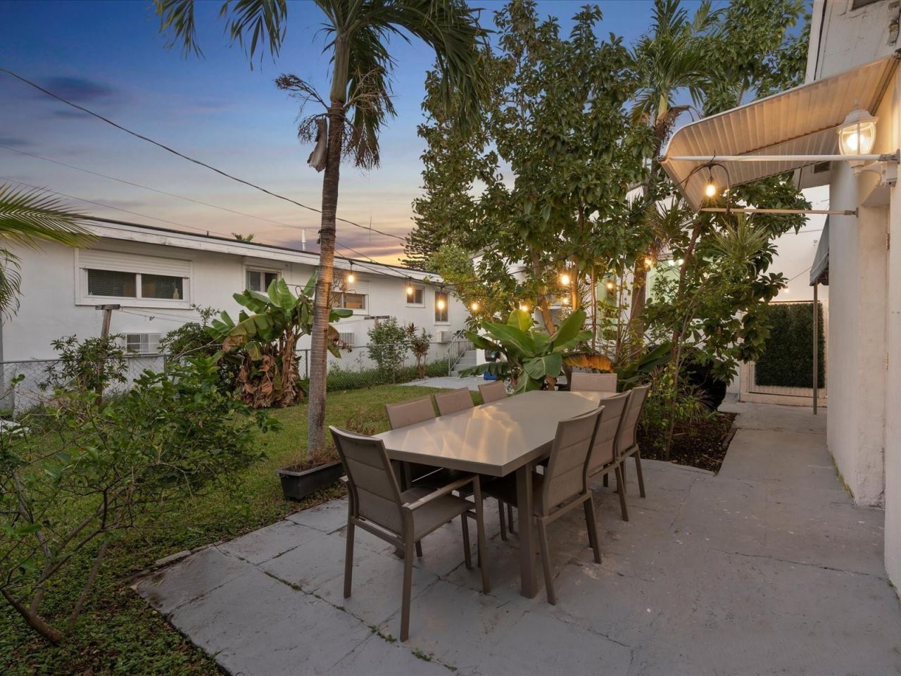 9232 Harding Avenue, Surfside, FL 33154 Photo