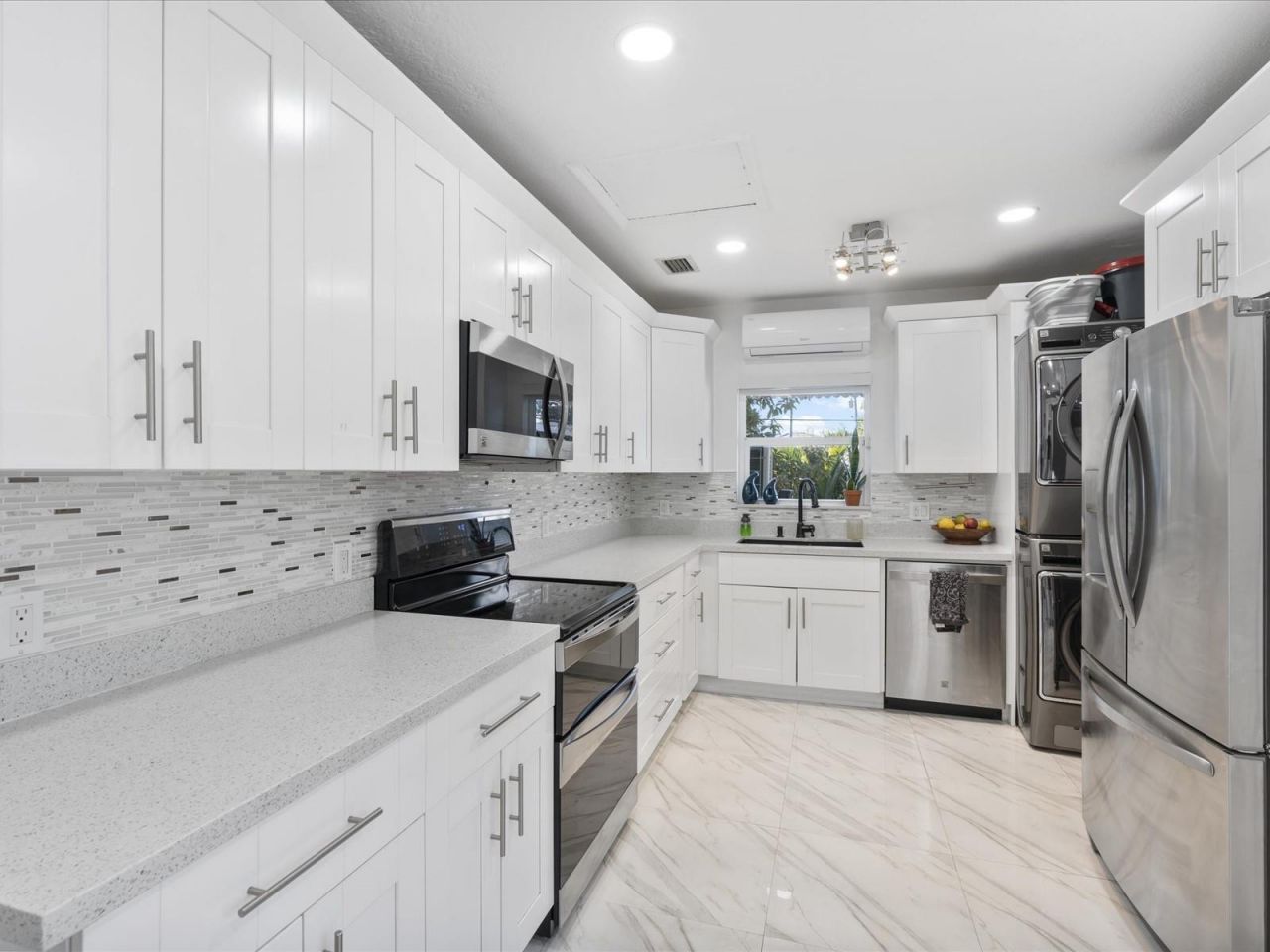 9232 Harding Avenue, Surfside, FL 33154 Photo