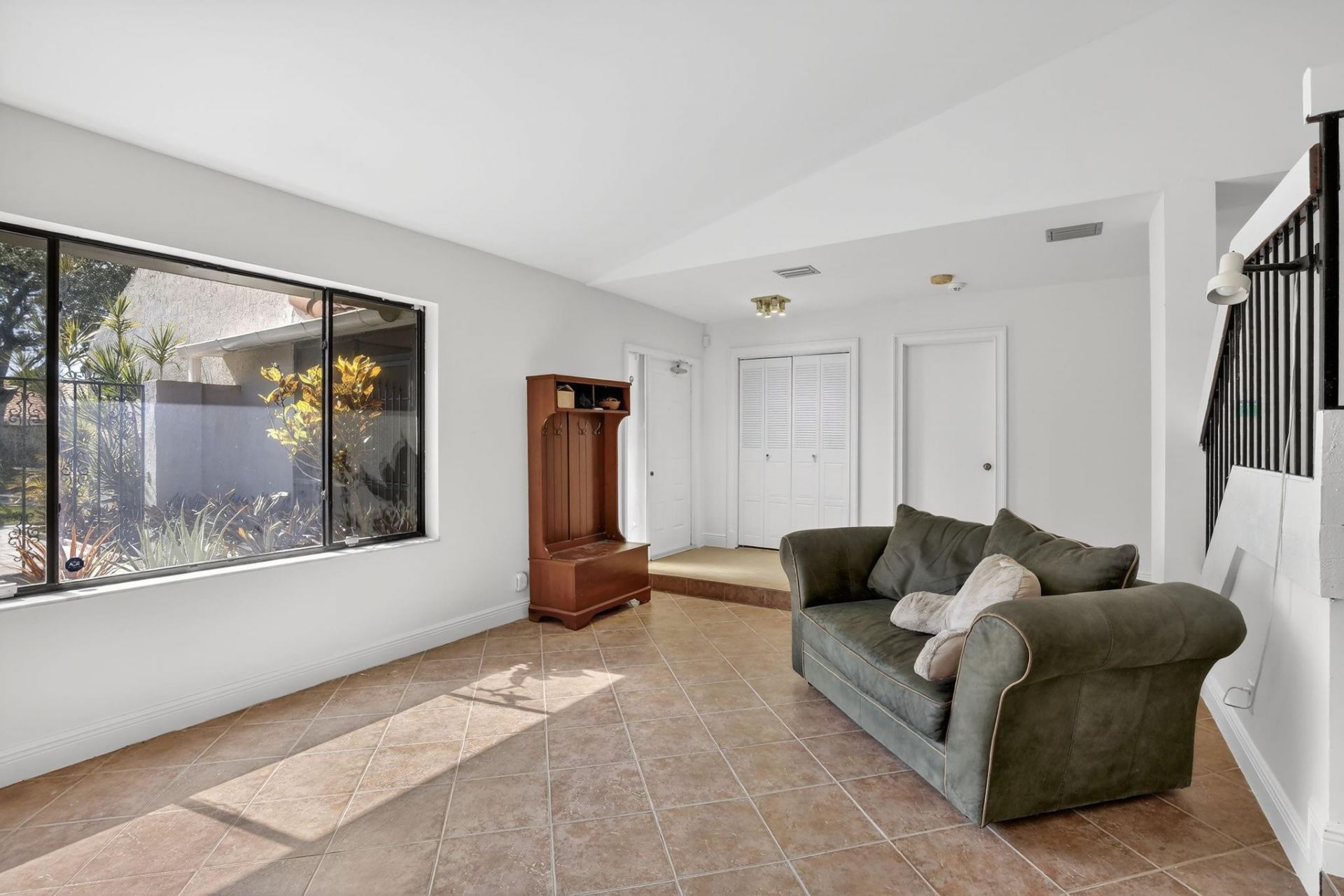 16807 Patio Village Ln, Weston, FL 33326 Photo