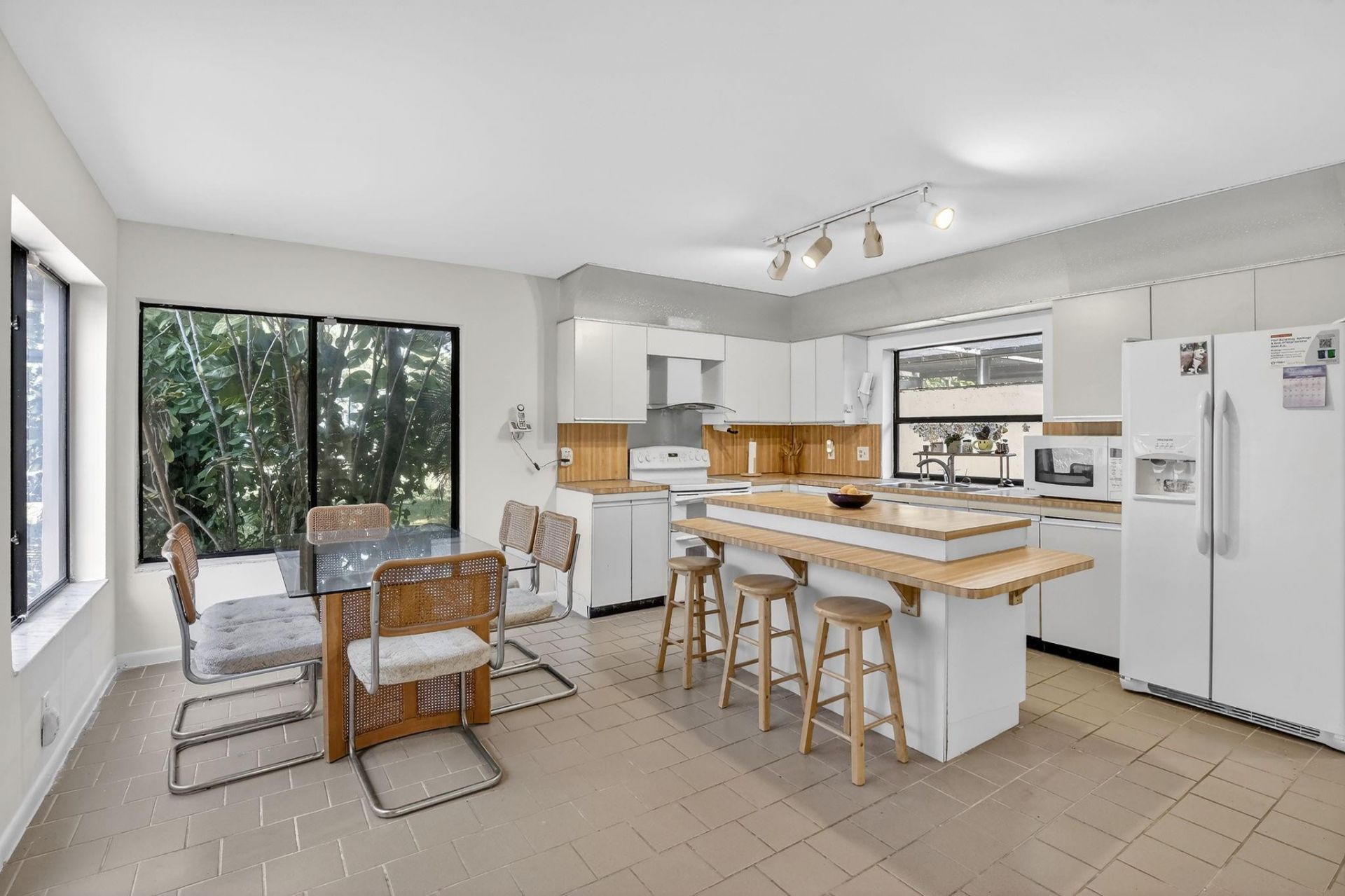 16807 Patio Village Ln, Weston, FL 33326 Photo