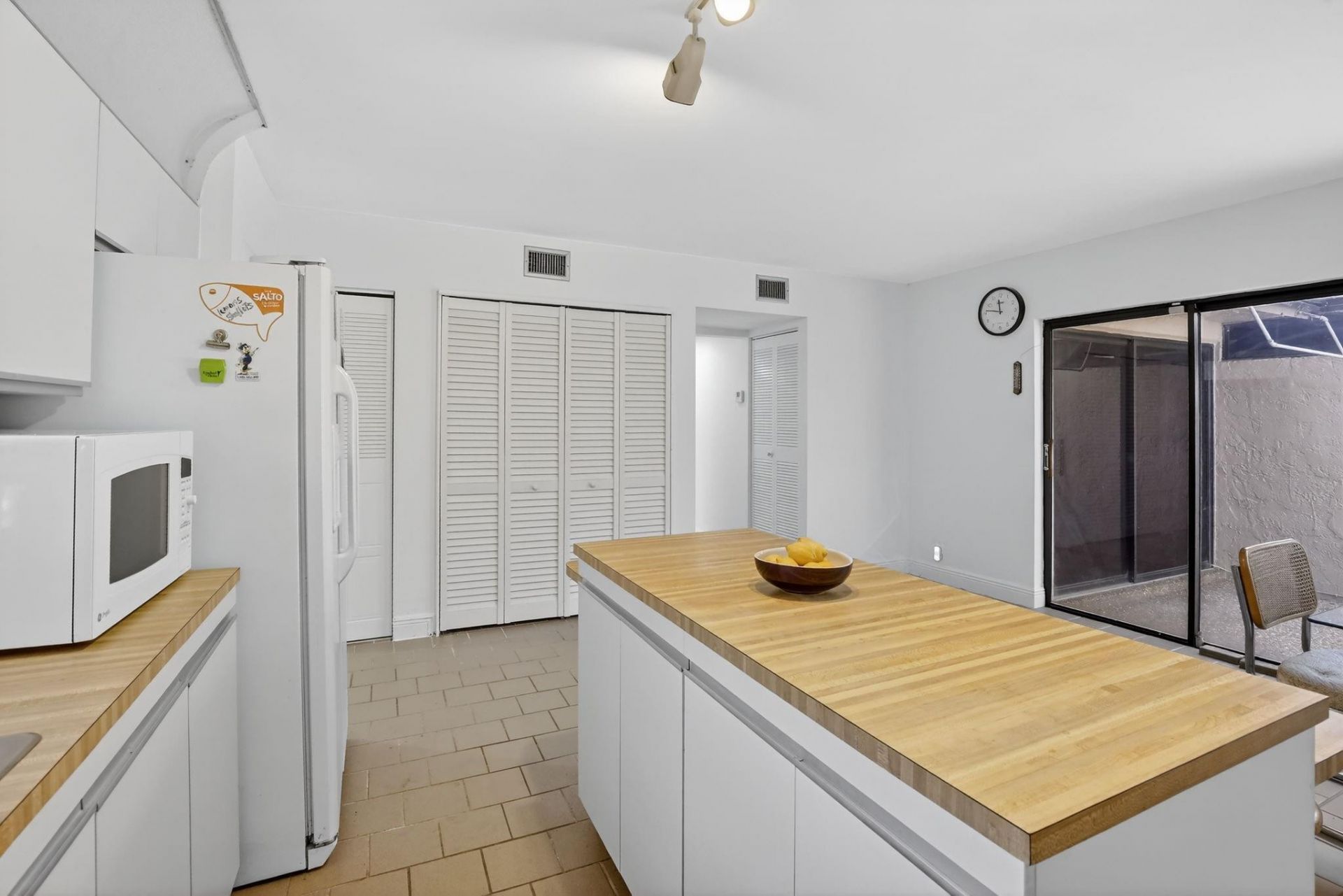 16807 Patio Village Ln, Weston, FL 33326 Photo