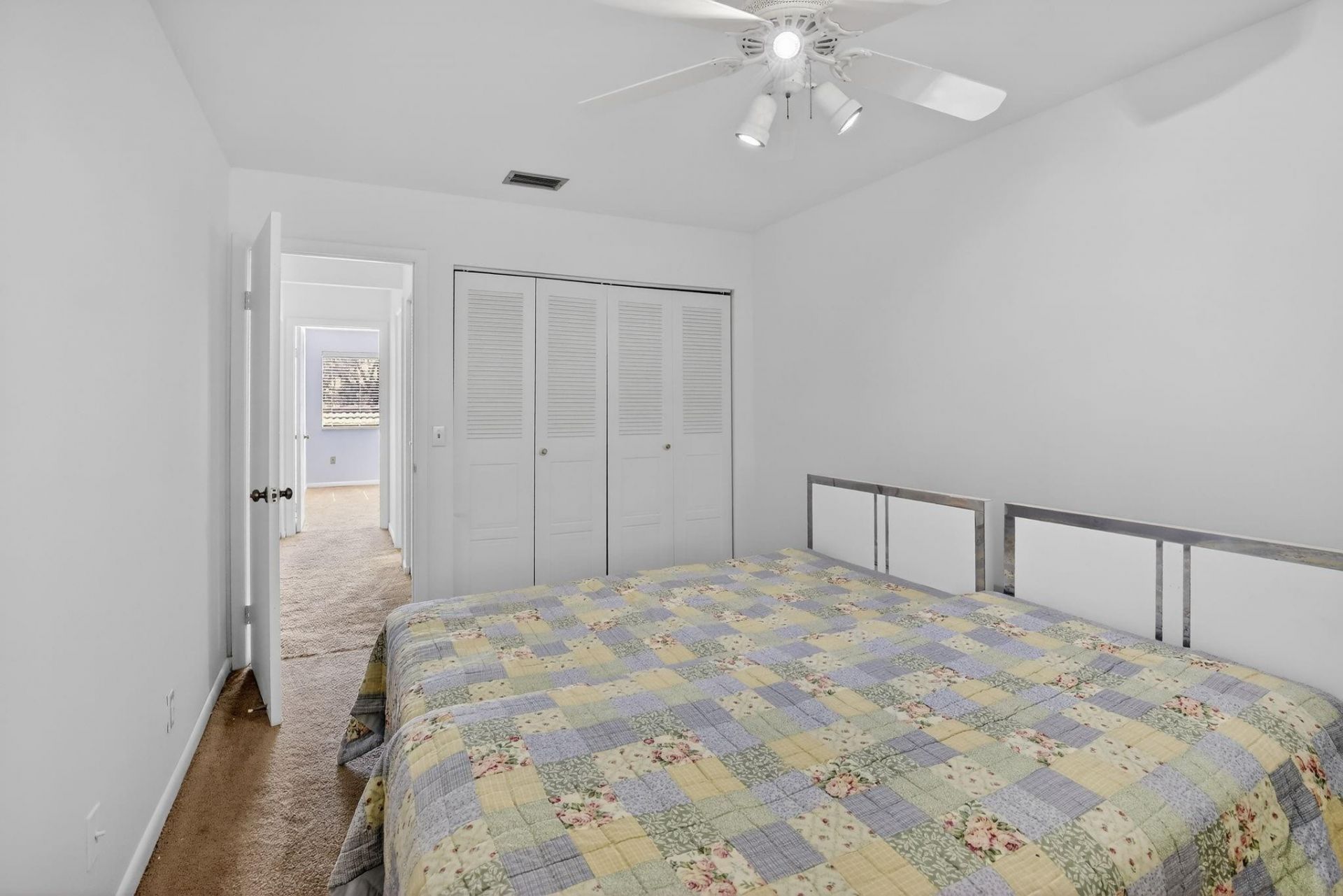 16807 Patio Village Ln, Weston, FL 33326 Photo