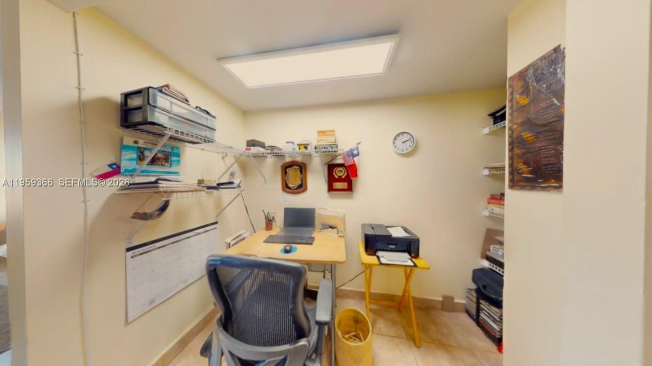 600 Three Islands Blvd , Unit 1004, Hallandale Beach, FL 33009 Photo