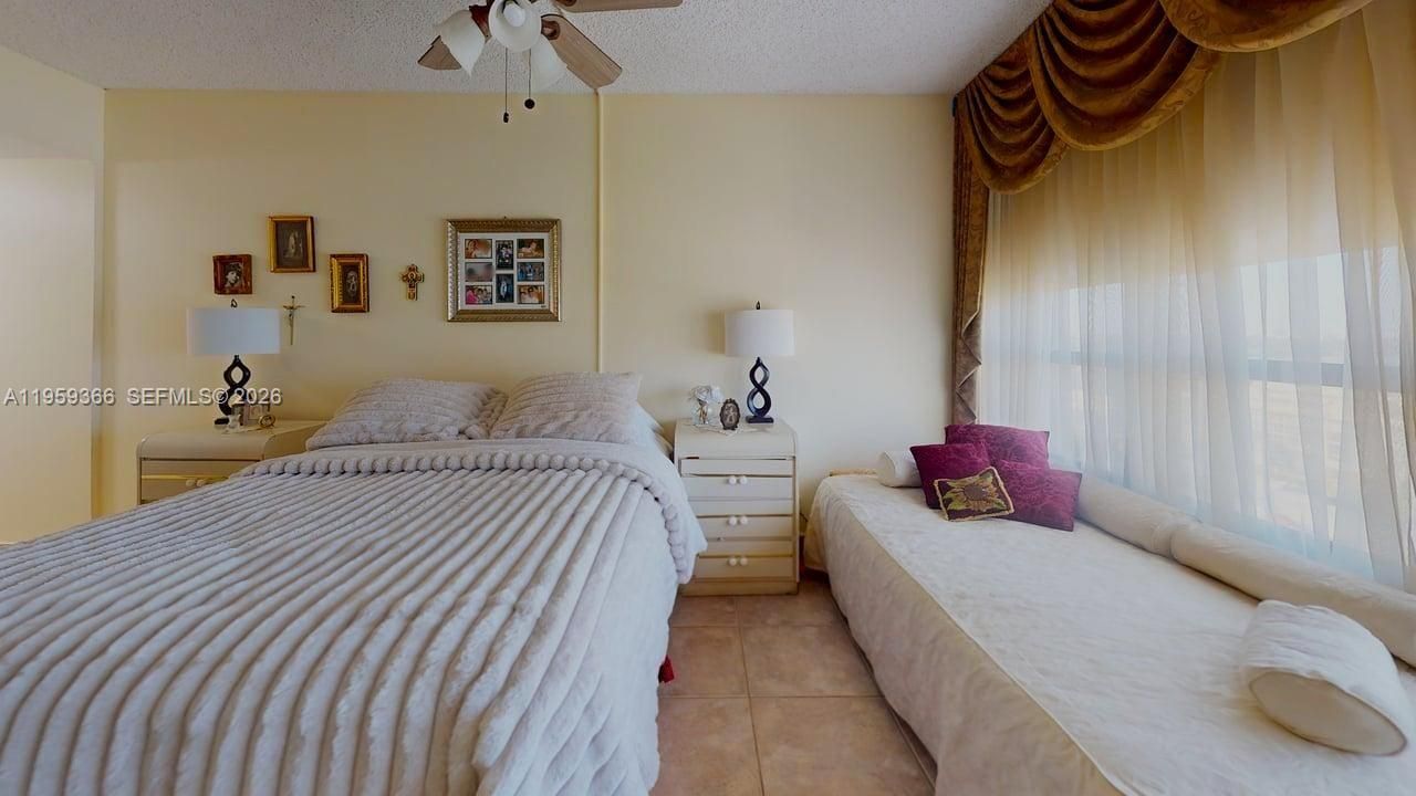600 Three Islands Blvd , Unit 1004, Hallandale Beach, FL 33009 Photo