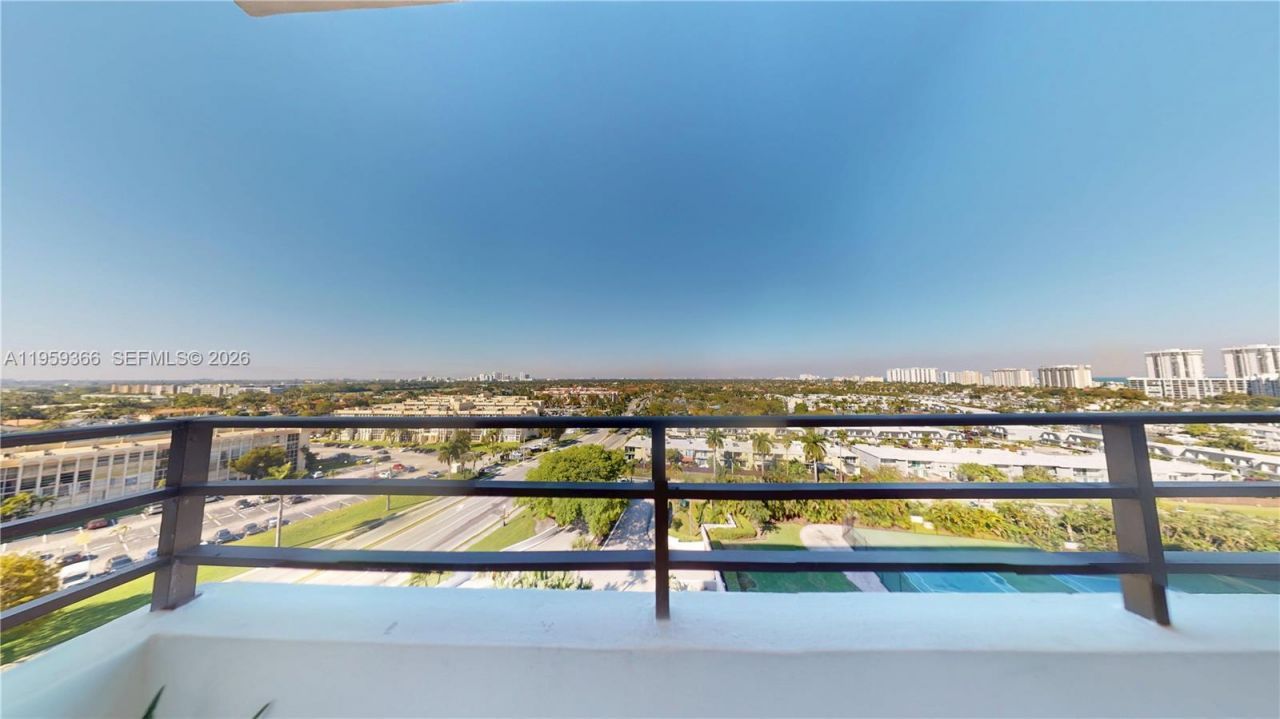600 Three Islands Blvd , Unit 1004, Hallandale Beach, FL 33009 Photo