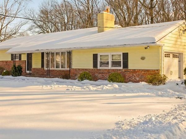 62 TINDALL ROAD, ROBBINSVILLE, NJ 08691