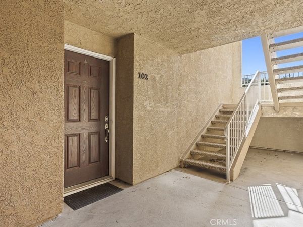 2320 Del Mar, Unit 102, Corona, CA 92882