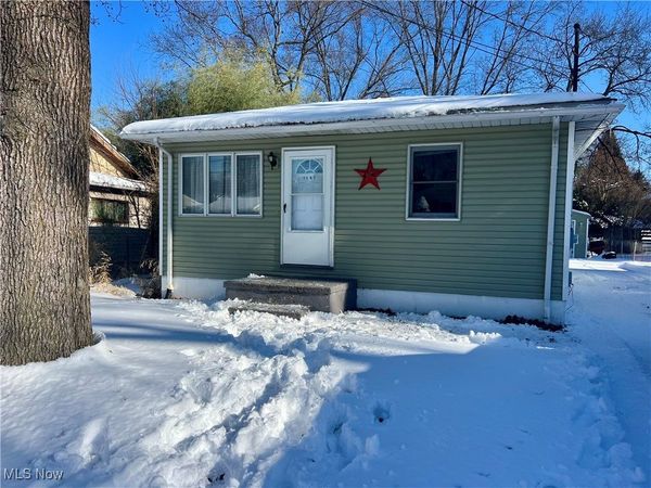 1585 Norledge Road, Akron, OH 44305