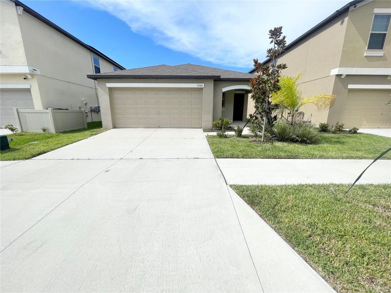 7104 Amelia Cove Court, Sun City Center, FL 33573 Main Photo