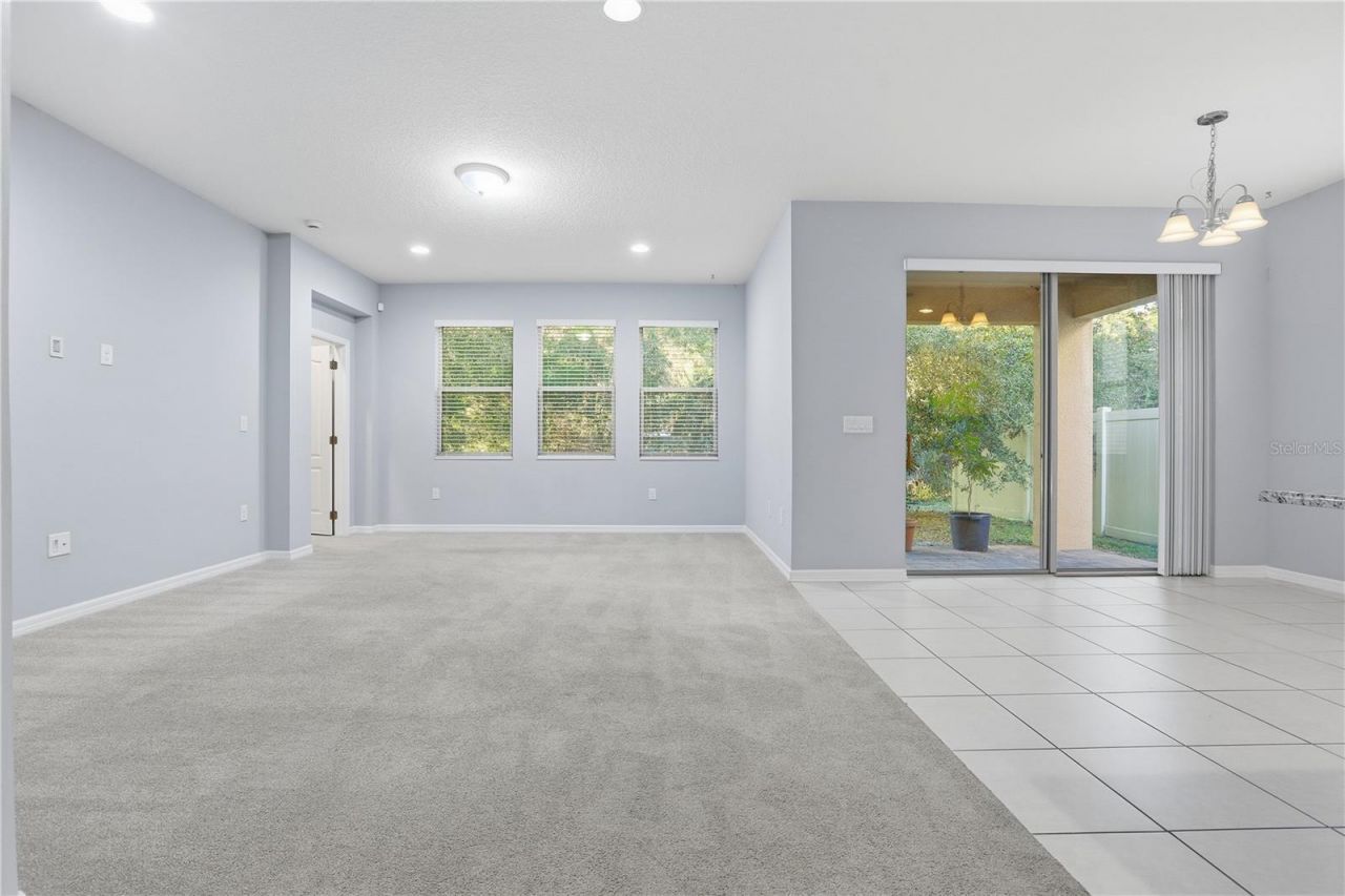 4079 Lake Bosse View Drive, Orlando, FL 32810 Photo