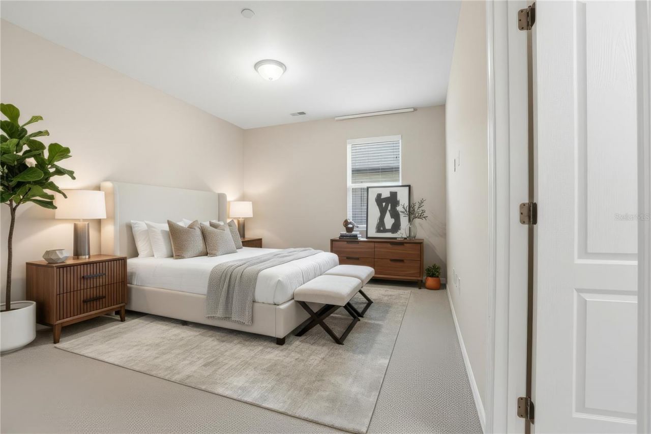 4079 Lake Bosse View Drive, Orlando, FL 32810 Photo