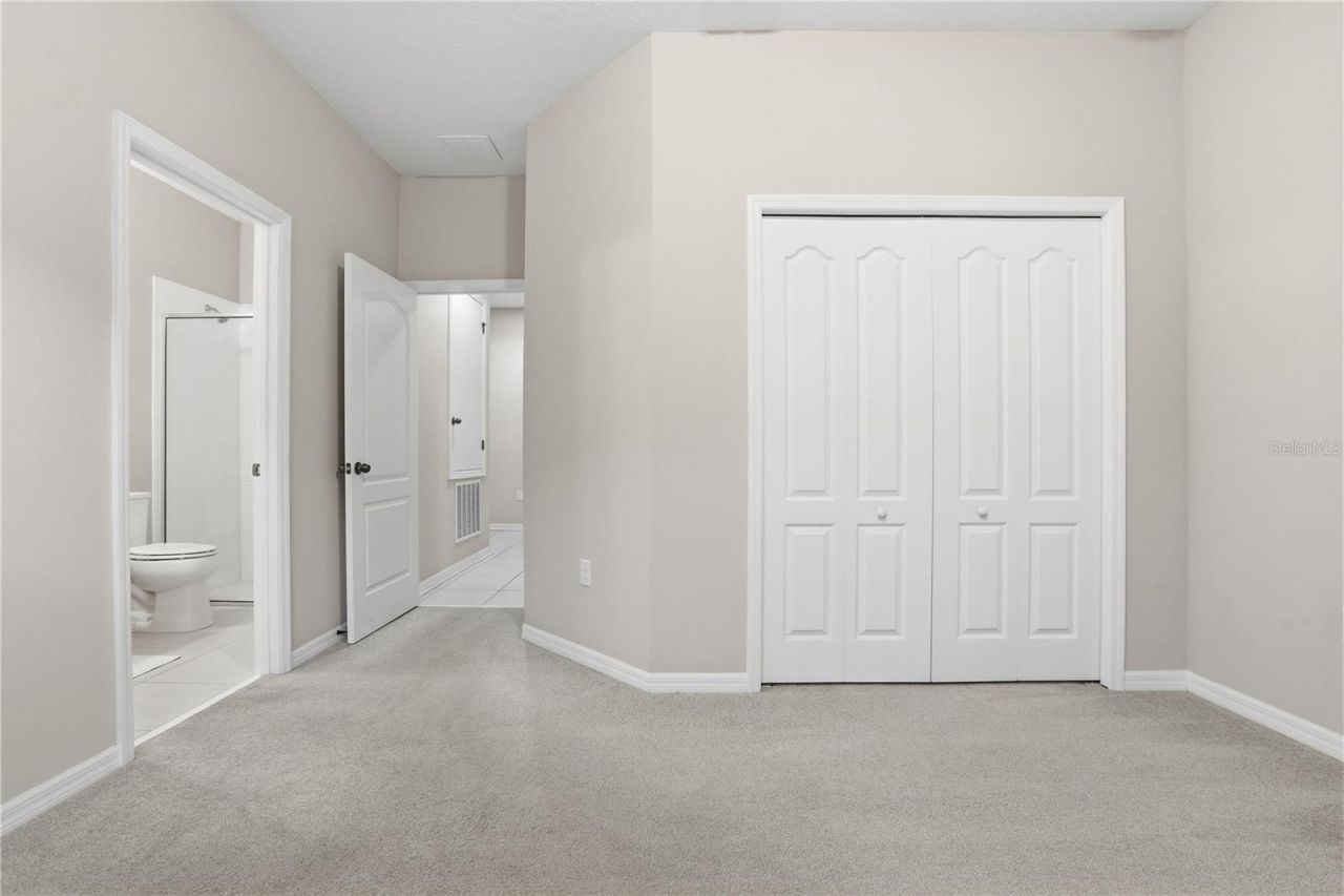 4079 Lake Bosse View Drive, Orlando, FL 32810 Photo