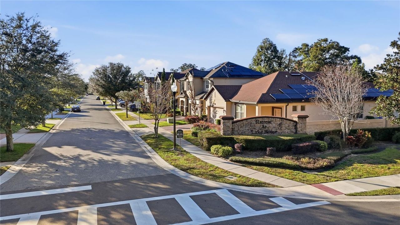 4079 Lake Bosse View Drive, Orlando, FL 32810 Photo