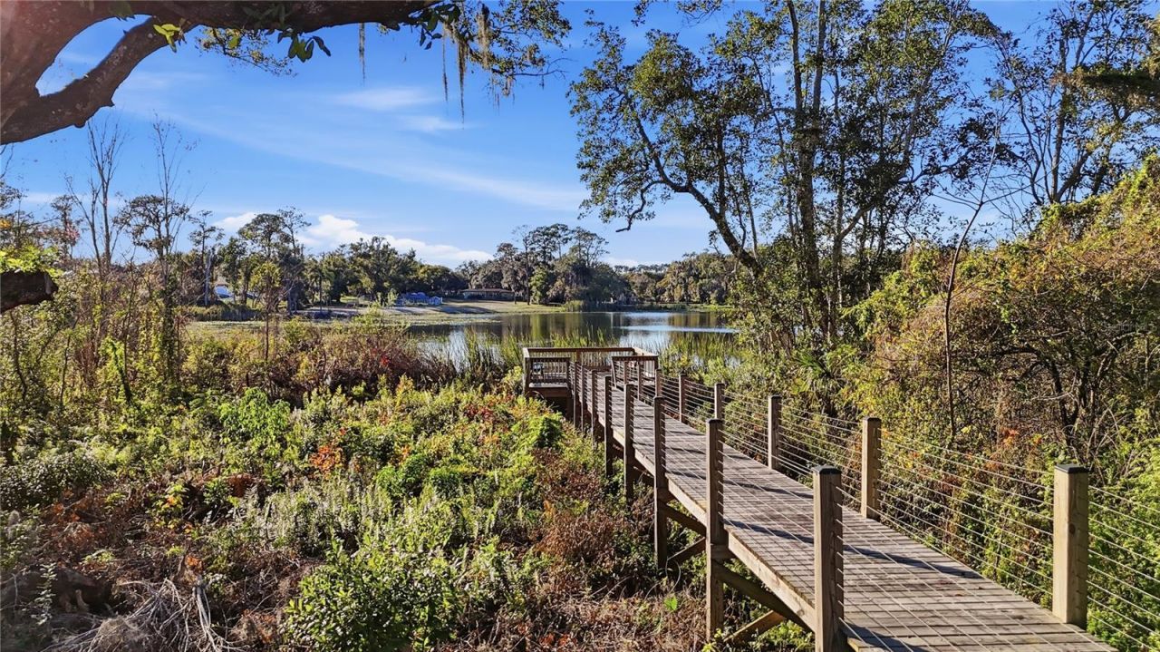 4079 Lake Bosse View Drive, Orlando, FL 32810 Photo