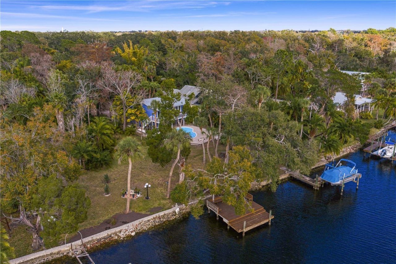 906 W Henry Avenue, Tampa, FL 33604 Photo