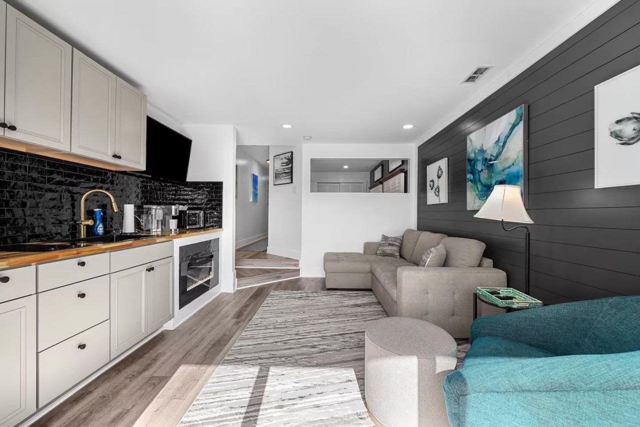 627 N Waccamaw Dr. Photo 12