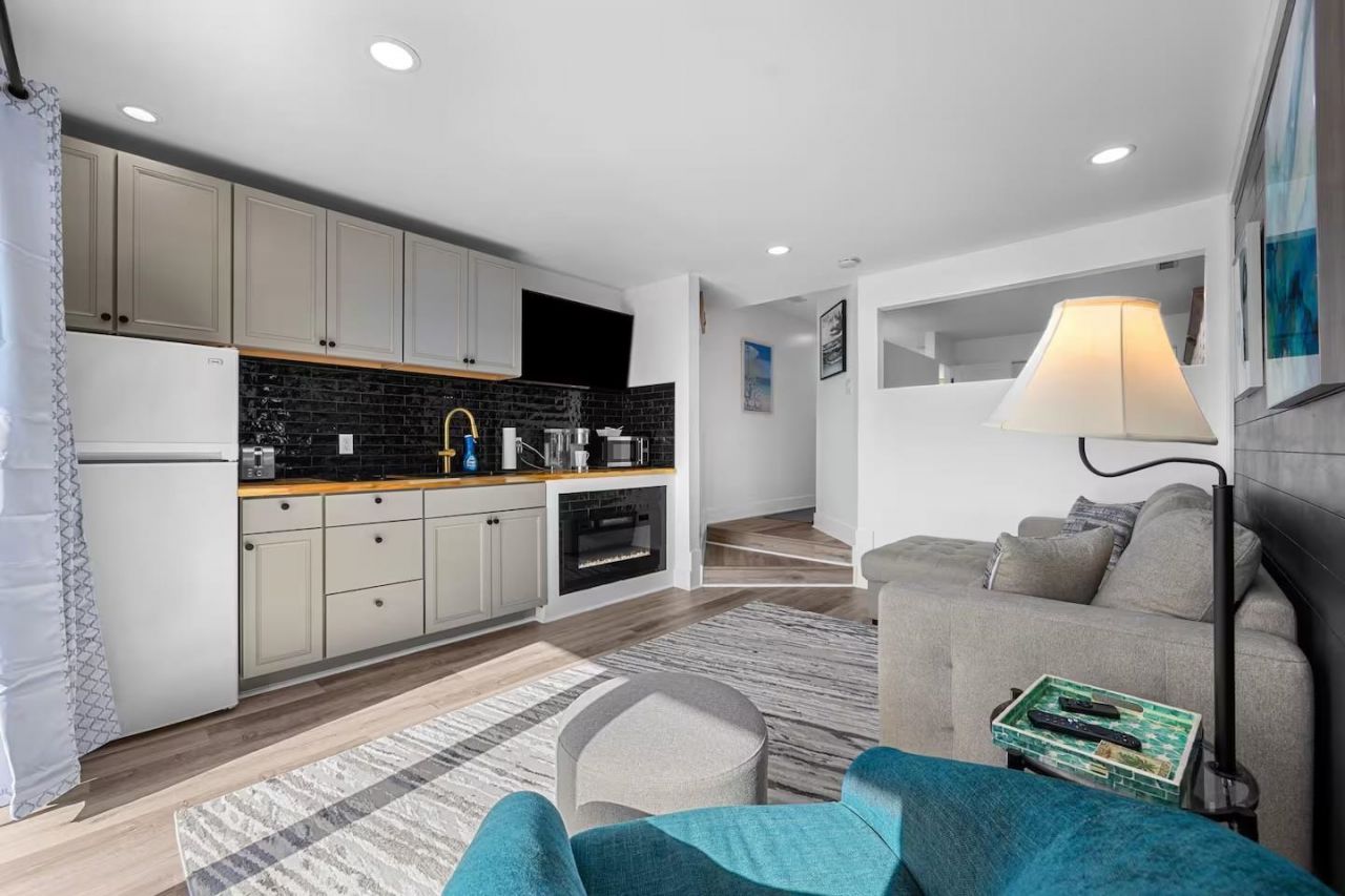 627 N Waccamaw Dr. Photo 13