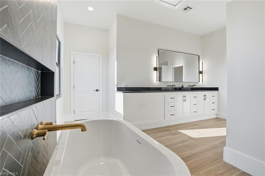 7161 Shannon Blvd, Fort Myers, FL 33908 Photo