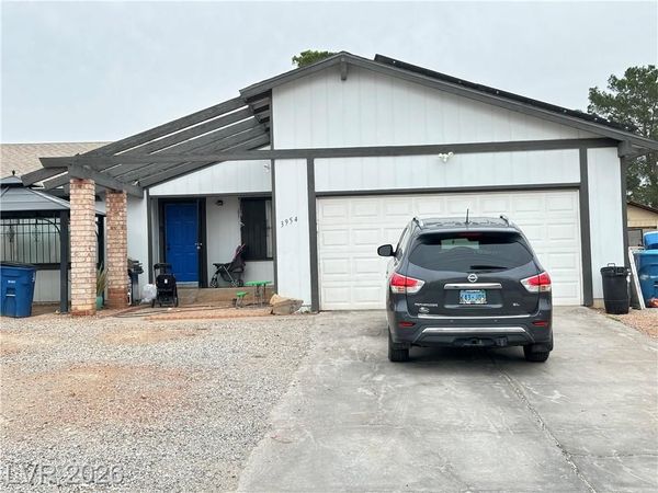 3954 N Walnut Road, Las Vegas, NV 89115