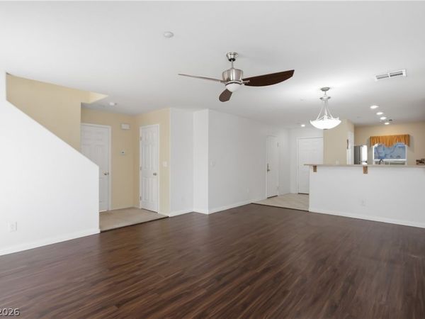 1172 Gecko Road, Henderson, NV 89002