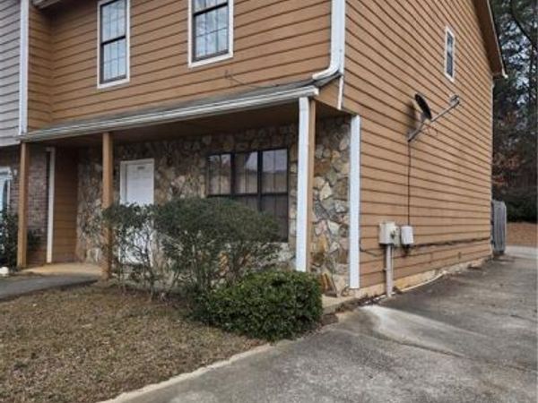 3542 N Hopkins Court, Powder Springs, GA 30127