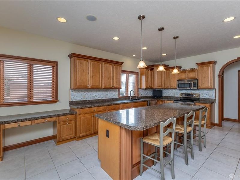 2659 Stonebridge Drive, Troy, OH 45373 Photo 27