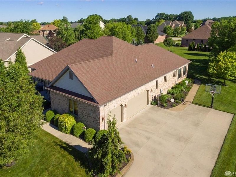 2659 Stonebridge Drive, Troy, OH 45373 Photo 7