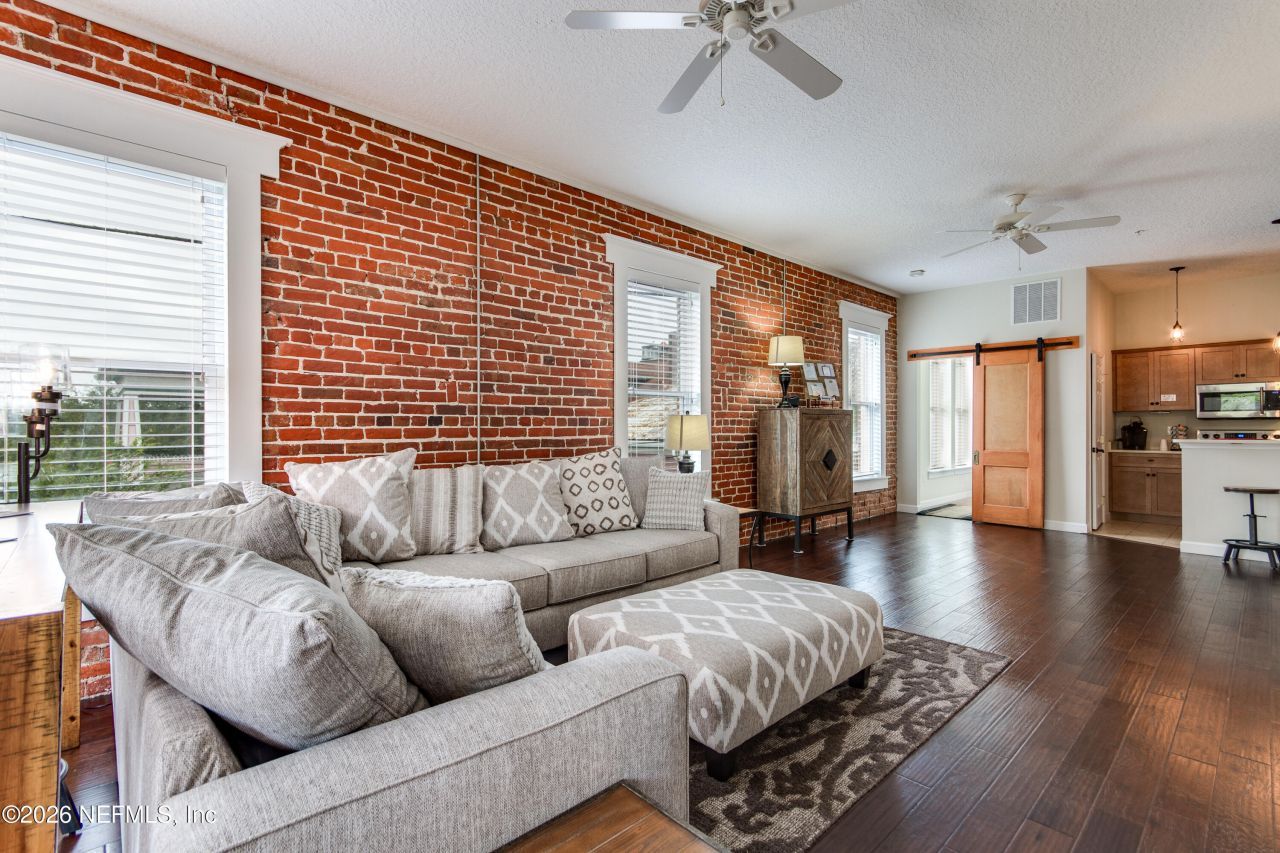 115 2nd Street, Jacksonville, FL 32206 Photo